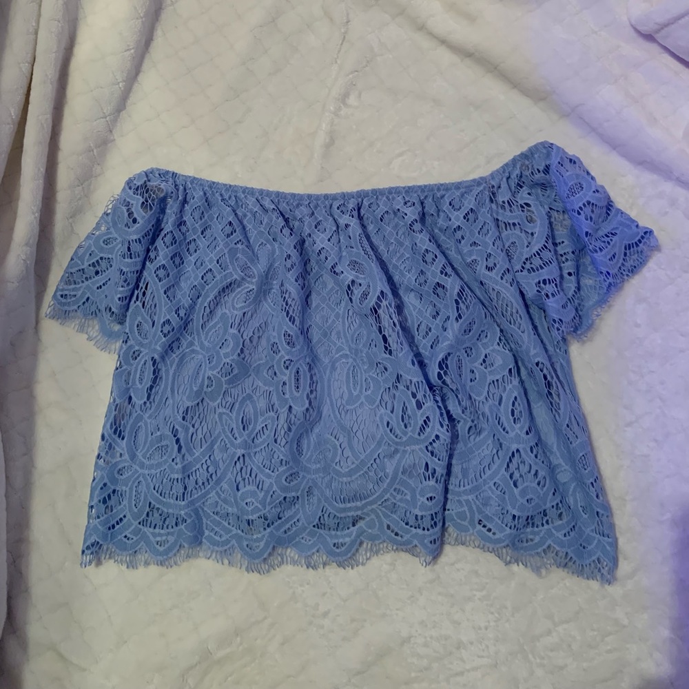 Express lace off the shoulder top